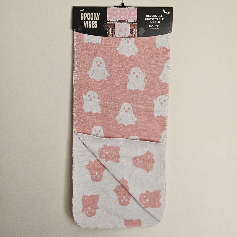 NWT Reversible Sparkly Pink & White Ghost Halloween Table Runner 16x72"